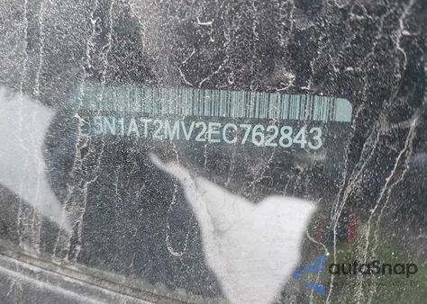 2014 Nissan Rogue S z USA, uszkodzony, nr VIN 5N1AT2MV2EC762843